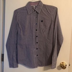 Women’s Cinch XS Button Up.